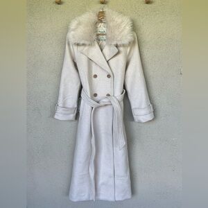 Abercrombie & Fitch Cream Trench Coat with Faux Fur Collar